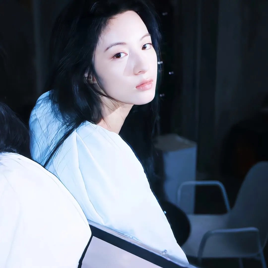 重生救妻千金女友赖上我