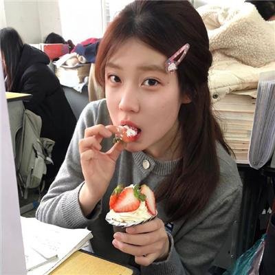 闪婚后，总裁夫妇马甲藏不住